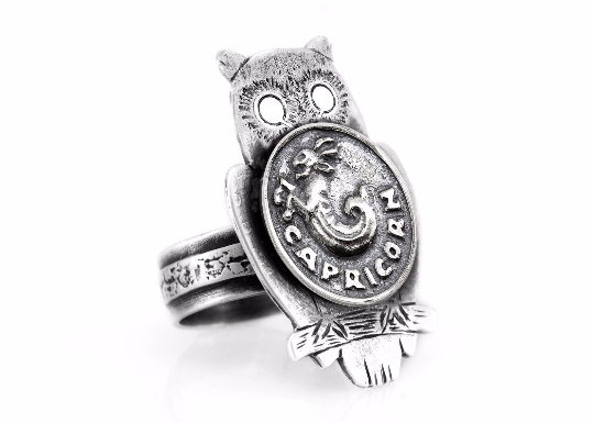 925 Silver Owl Ring with Capricorn Zodiac Sign