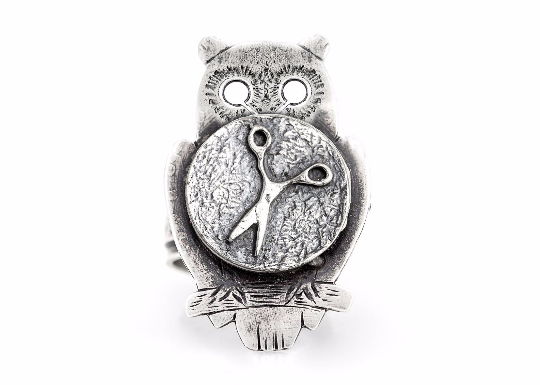 Coin ring with the Scissors coin medallion on owl Noa Tam coin jewelry