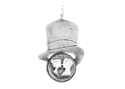 The Couple Medallion Hat Pendant Necklace
