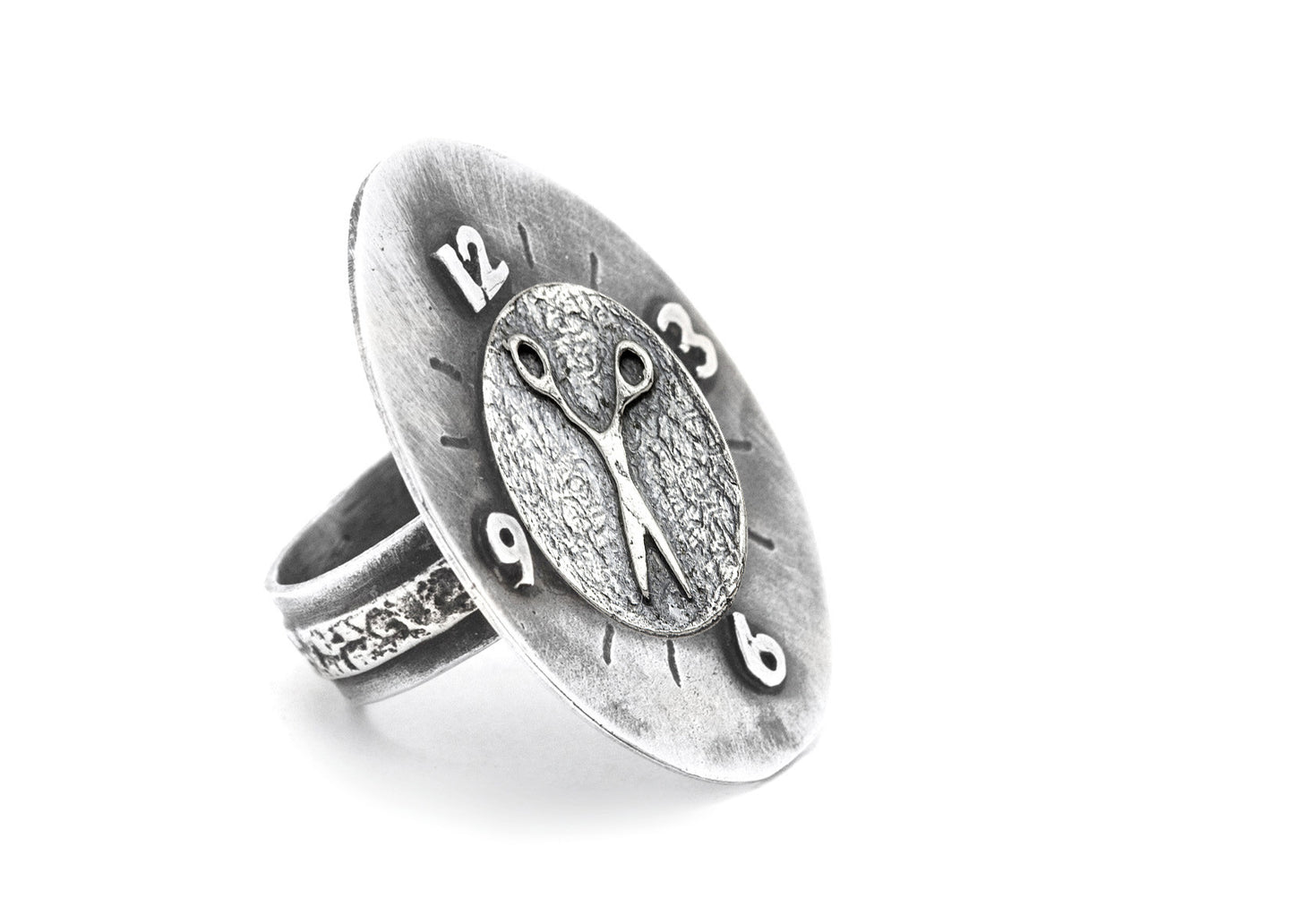 Scissors Coin Medallion Clock Ring
