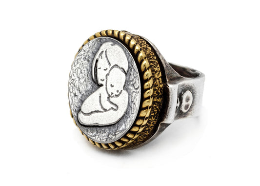 coin ring with mother&child heart coin medallion
