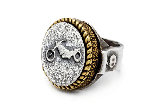 coin ring with the motorcycle coin medallion
