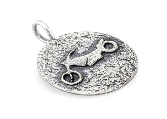 medallion necklace with the Motorbike medallion