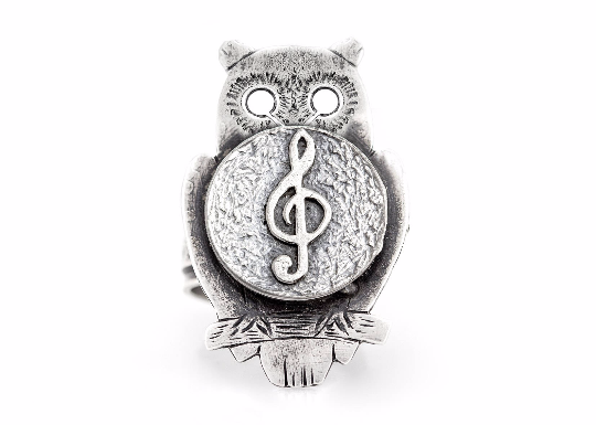 coin ring with the Treble Clef coin medallion on owl musical ring Noa Tam coin jewelry