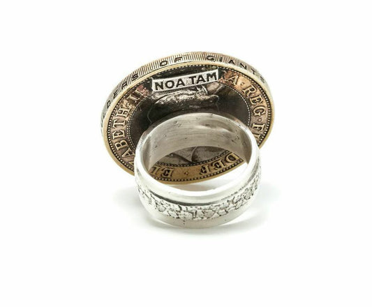 British Coin Ring feauring the Two Pounds Coin of England