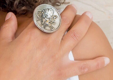 Leo Sign Astrology Zodiac Lion Medallion Ring