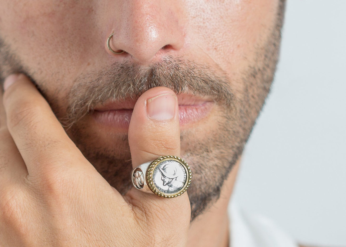 Panamanian Balboa Coin Intricate Gold and Silver Ring