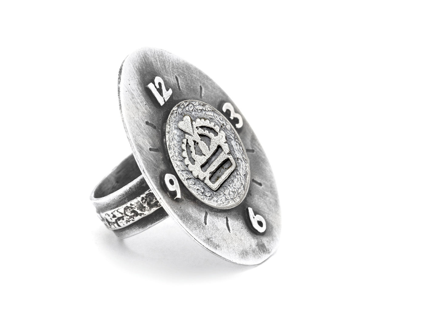 Regal Crown Medallion Clock Ring
